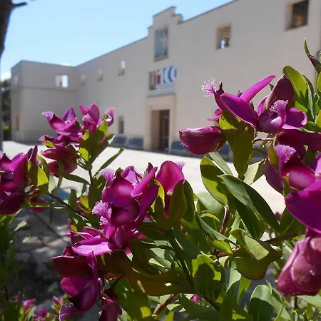 Sacro Cuore Opera Don Guanella Hotel *