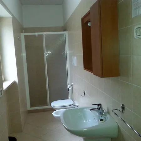 Sacro Cuore Opera Don Guanella Hotel