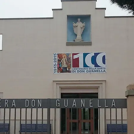 Sacro Cuore Opera Don Guanella Hotel *